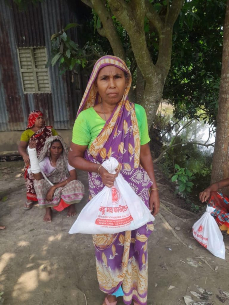 ইফতার সামগ্রী বিতরণ ২০২৫